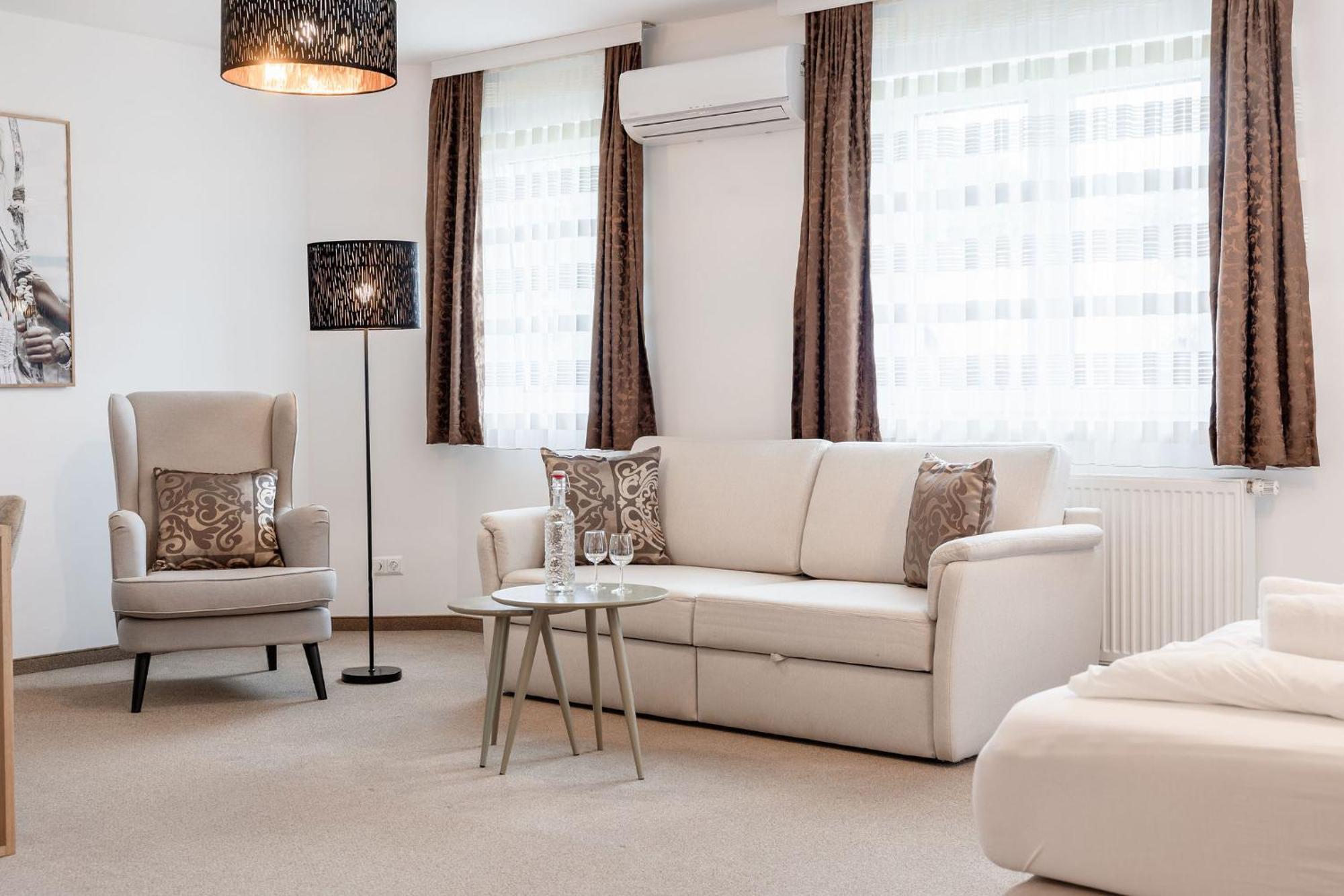 Casa Plus Villach Eksteriør bilde