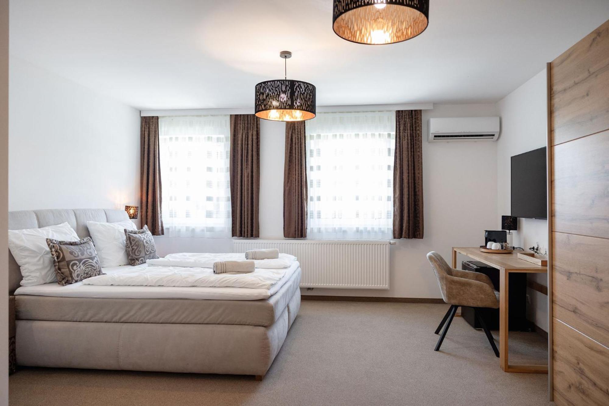 Casa Plus Villach Eksteriør bilde