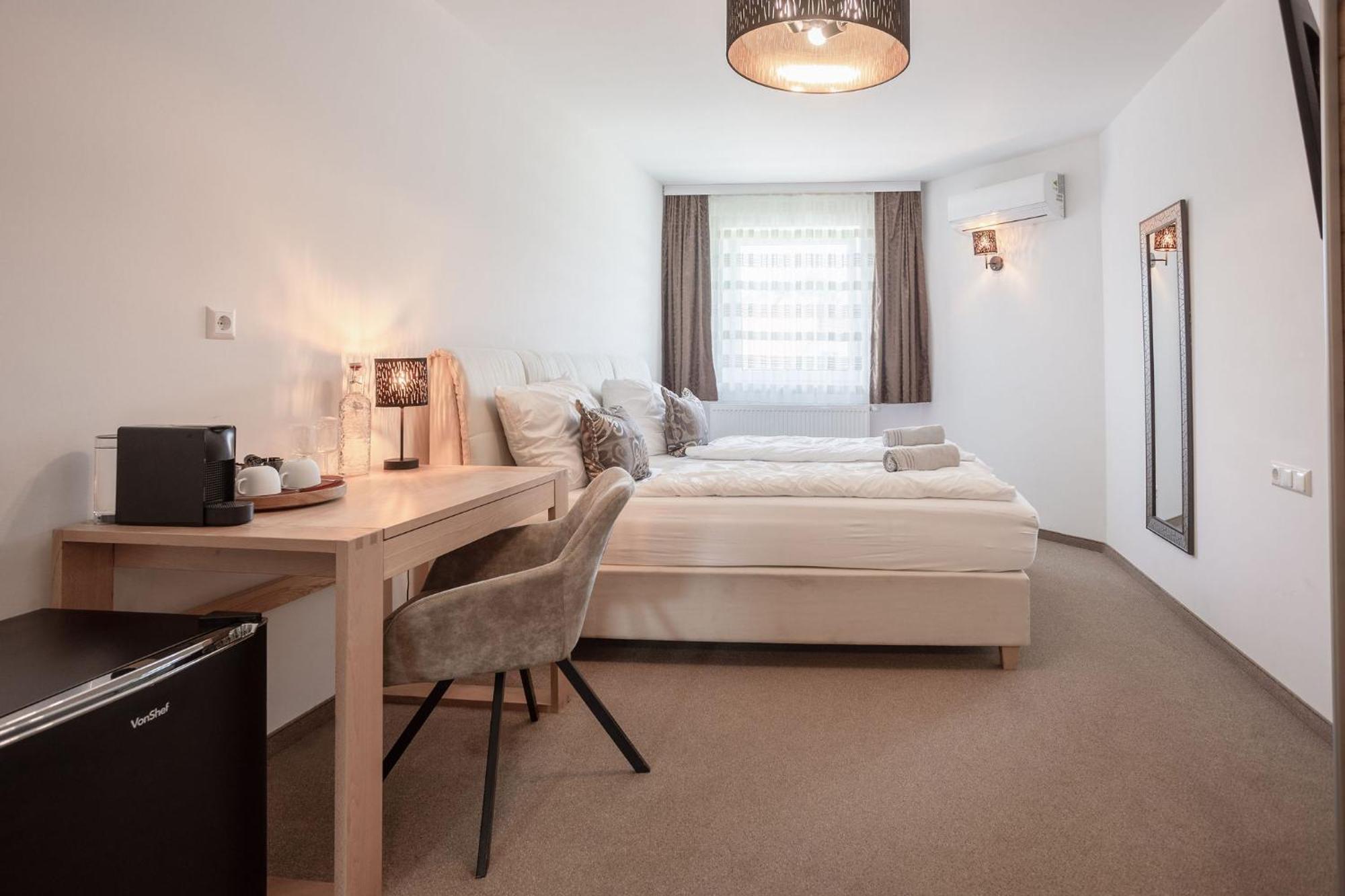 Casa Plus Villach Eksteriør bilde